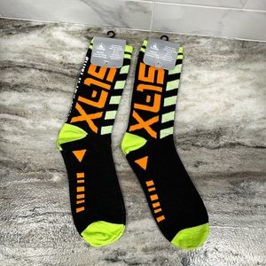 NWT Disney Parks Star Command XL-15 Buzz Lightyear Crew Socks Size 6-12  2 Pairs